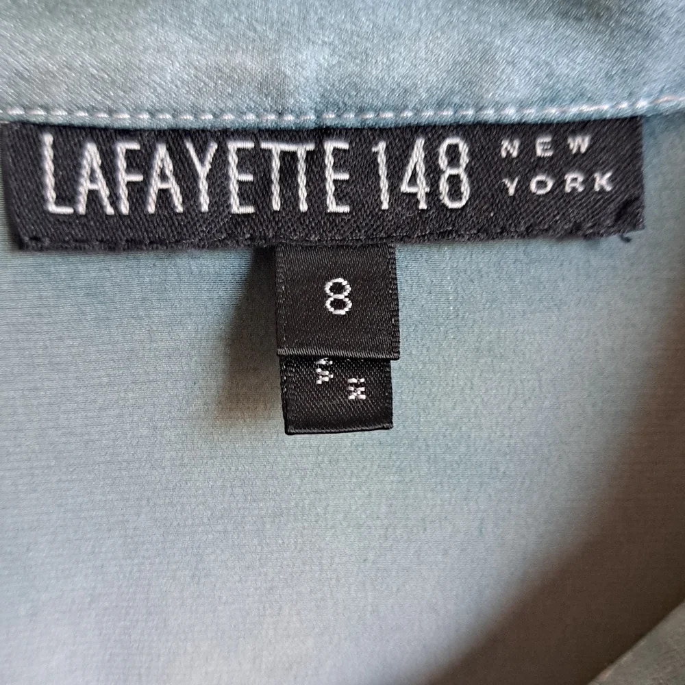 Lafayette 148 Blue Ombre Button Down Longsleeve Top Size 8 - Picture 6 of 7